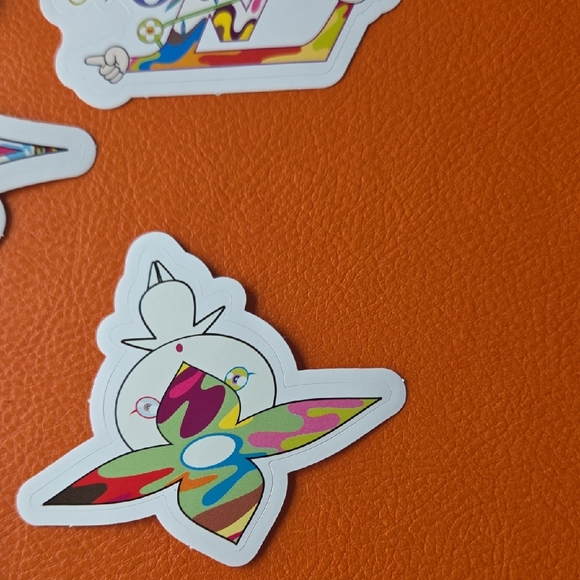 Louis Vuitton Murakami Colorful Sticker Collection - Picture 8 of 9